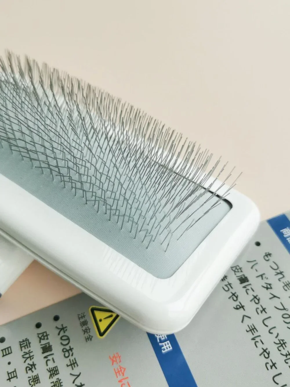 Size L Pet Grooming Brush Cleaner Shedding Comb for Cats and Dogs High Quality